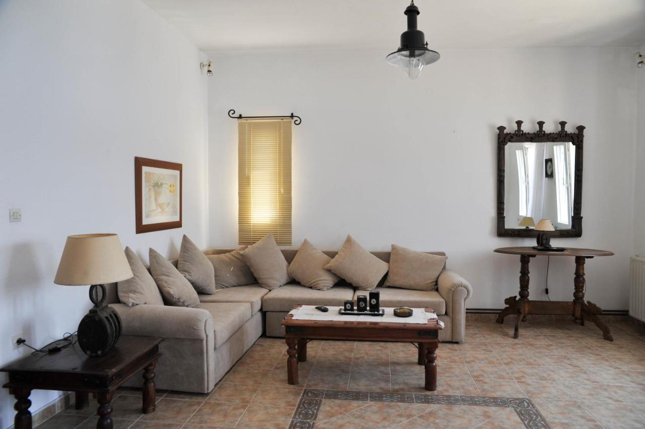 Atlazia Suites Alinda  Ngoại thất bức ảnh