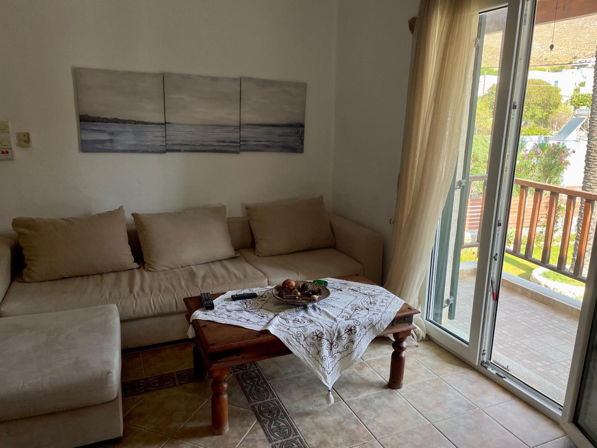Atlazia Suites Alinda  Ngoại thất bức ảnh