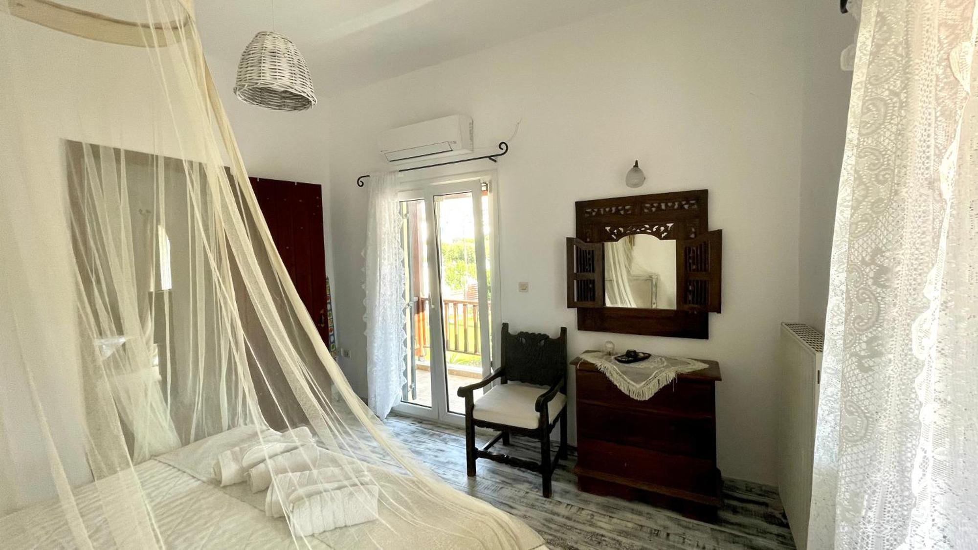 Atlazia Suites Alinda  Ngoại thất bức ảnh