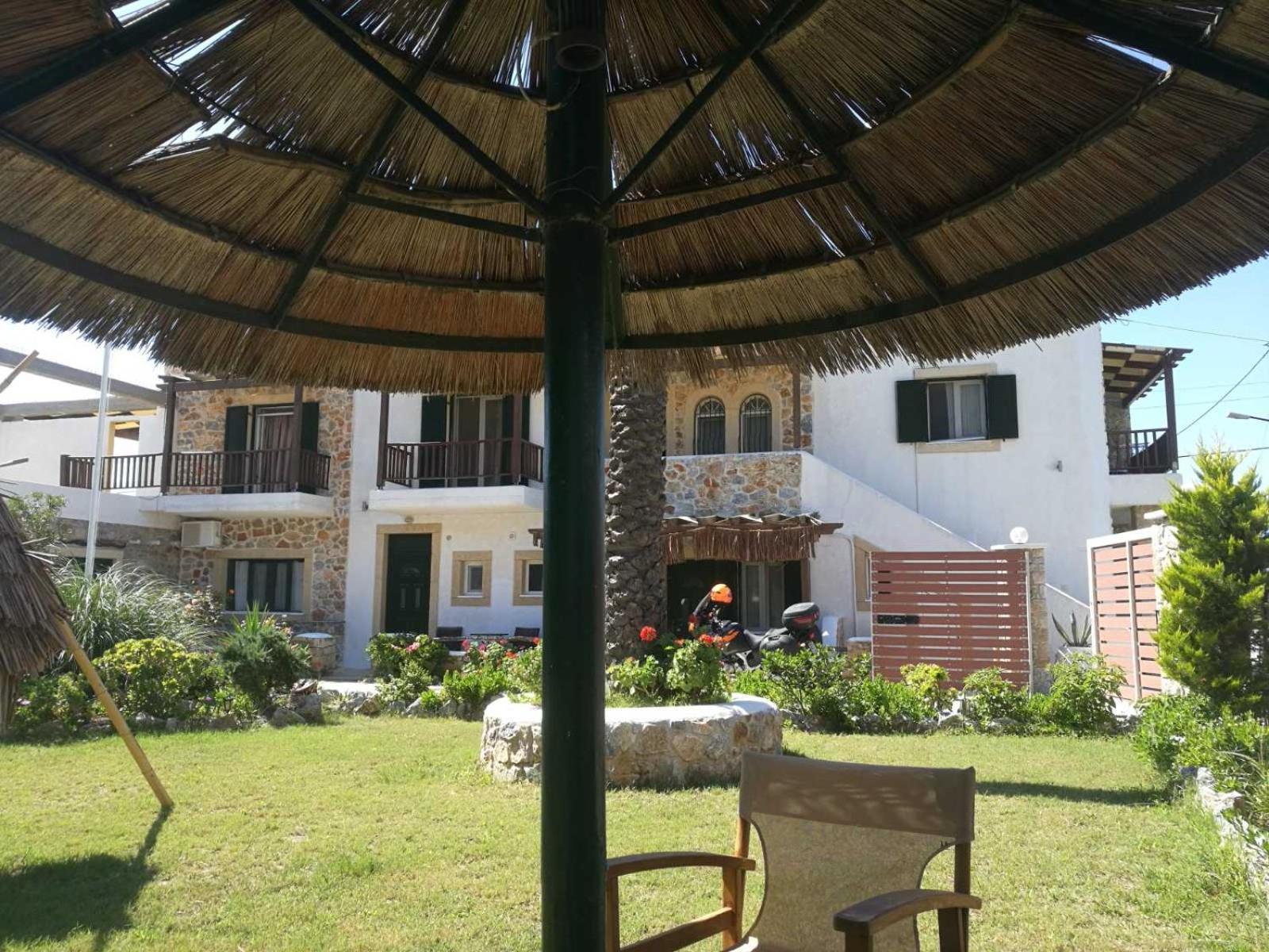 Atlazia Suites Alinda  Ngoại thất bức ảnh